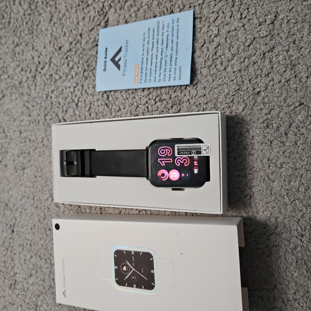 Bluetooth Fitness Tracker Watch